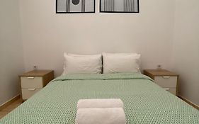 Sisifou Apartment